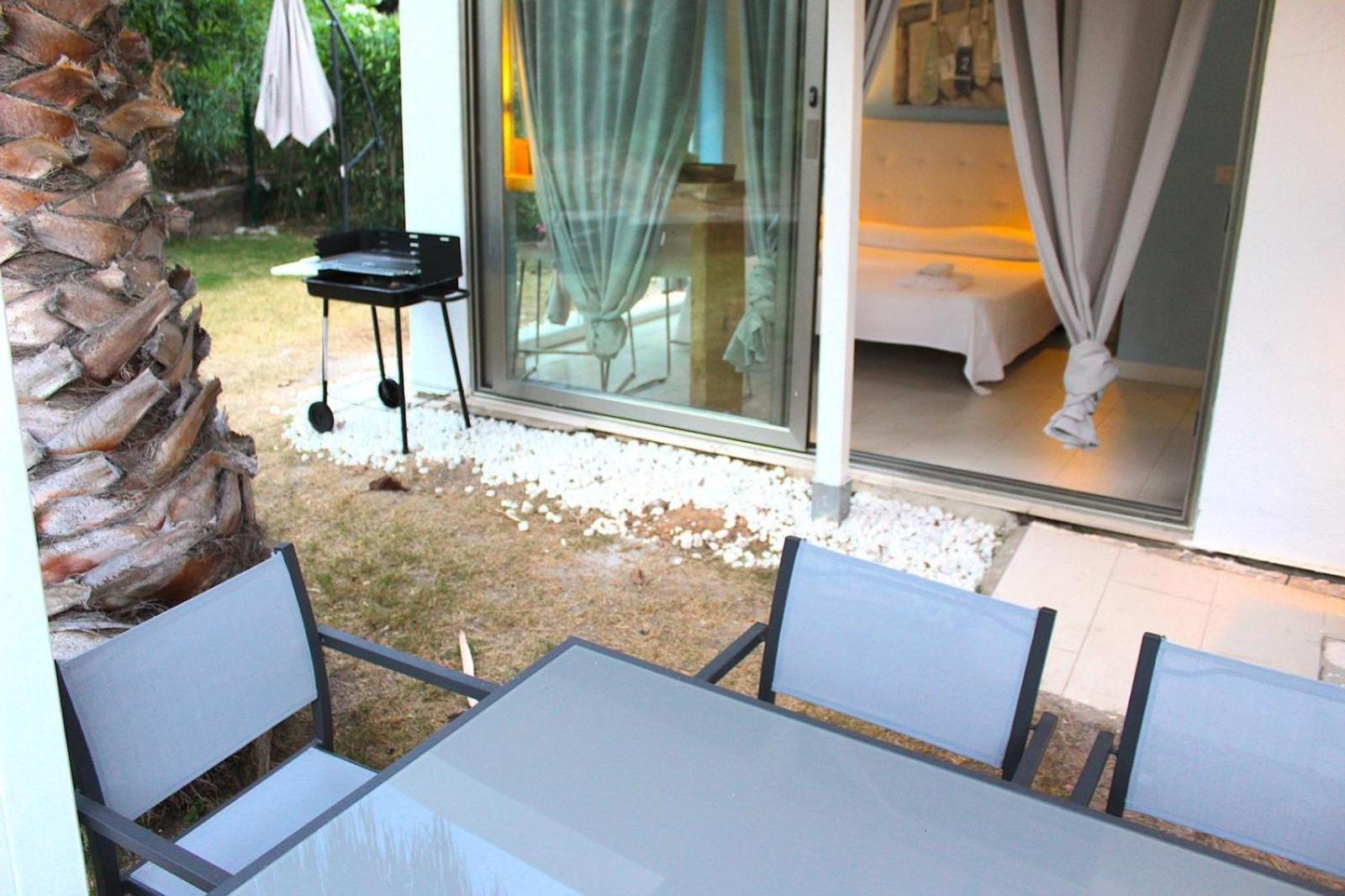 Zahara Villas Y Apartamentos Zahara de los Atunes Kültér fotó