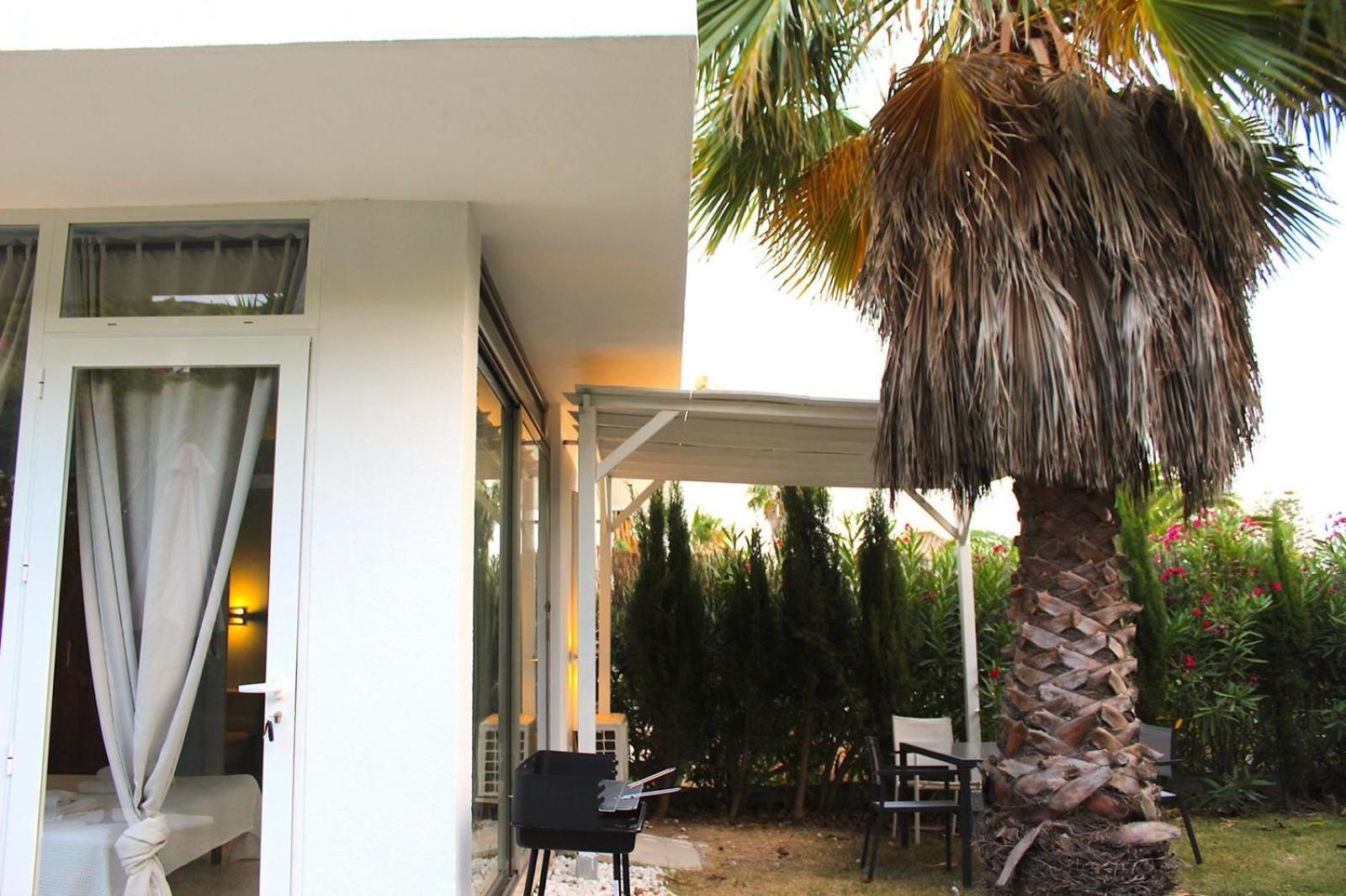 Zahara Villas Y Apartamentos Zahara de los Atunes Kültér fotó